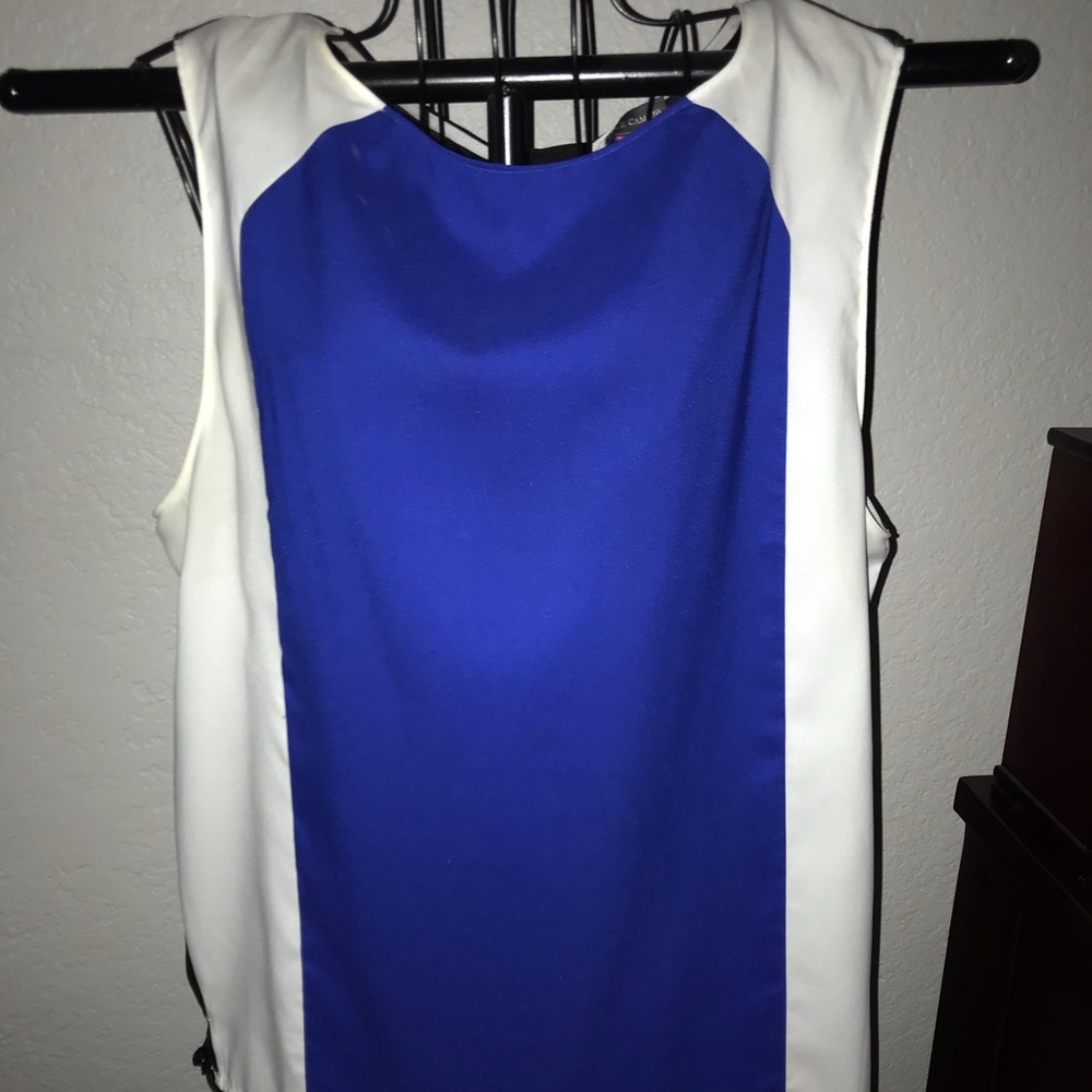 Vince Camuto color block shell